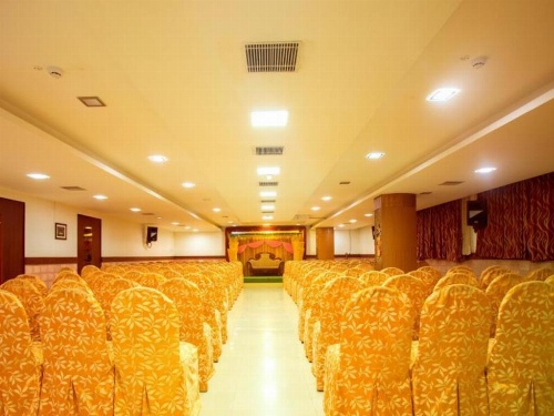 Hotel AMR Evvergreen image 10
