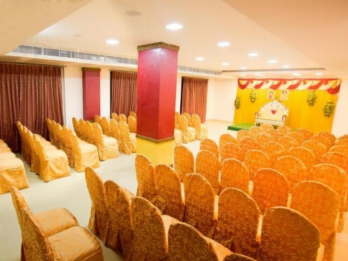 Hotel AMR Evvergreen image 12