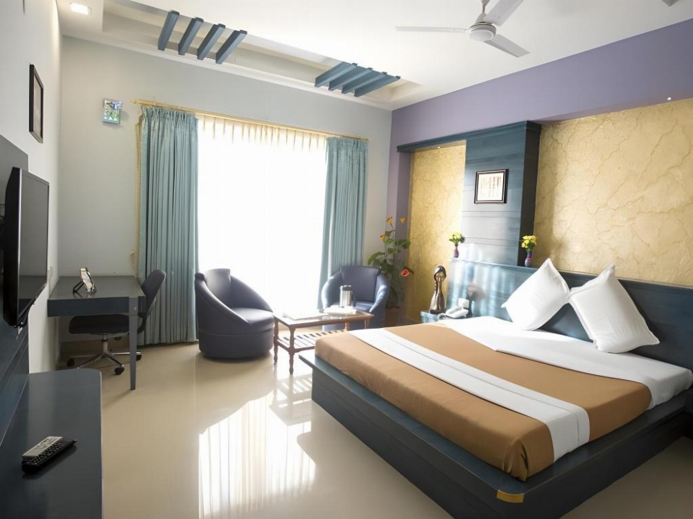 Room image 5