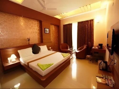 Hotel AMR Evvergreen image 21